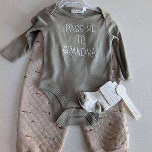 Tahari Baby Olive Onesie and Hat,Pants & Socks Set
